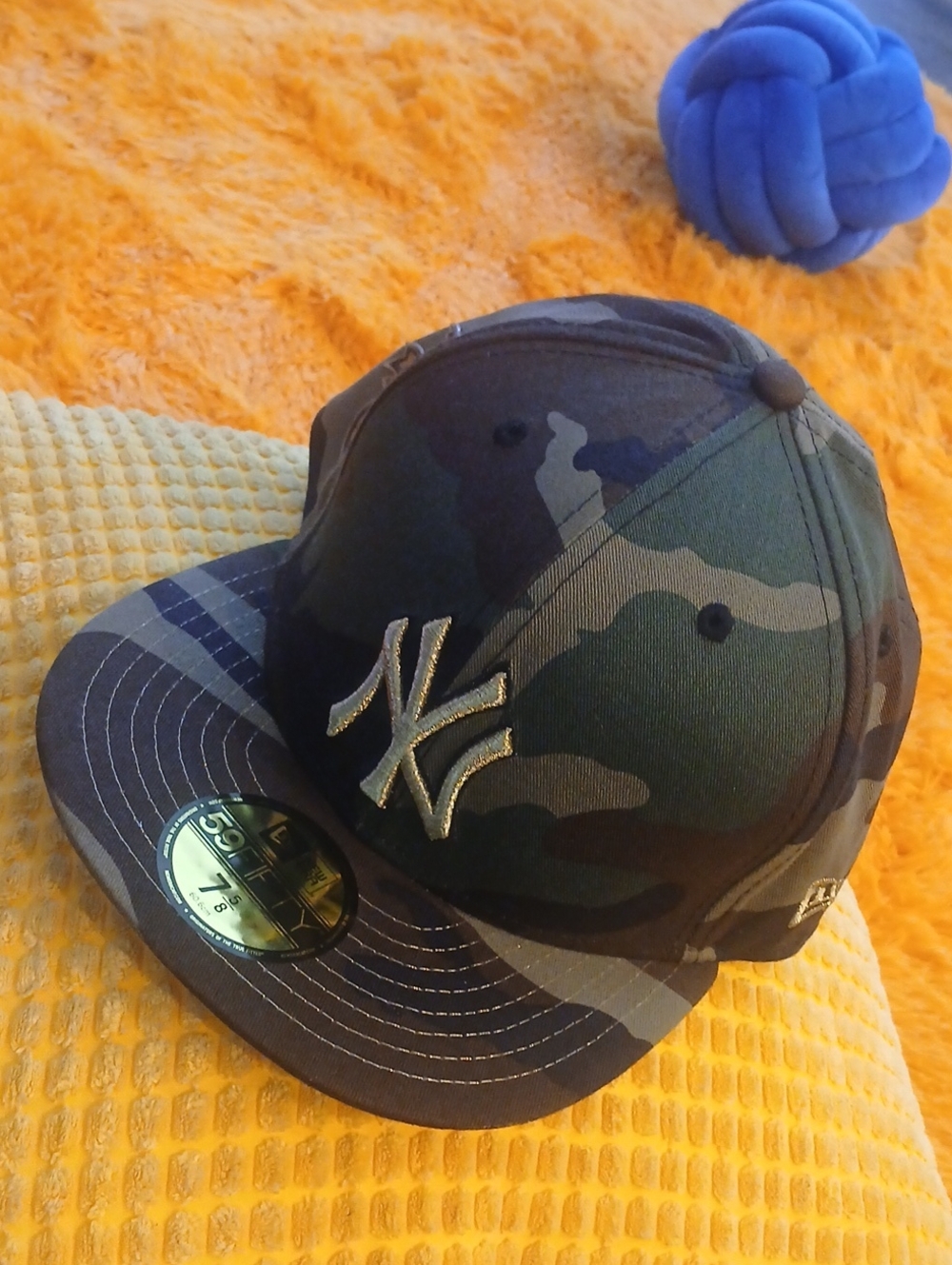 New Era NY Yankees Camo Fitted Hat - Dark Green & Black